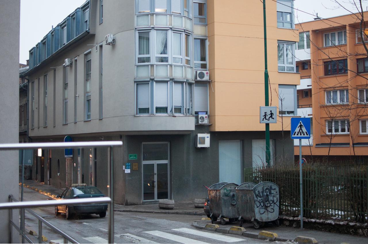 City Center Grand Apartment - Three-Bedroom, Free Parking Sarajevo Exterior foto